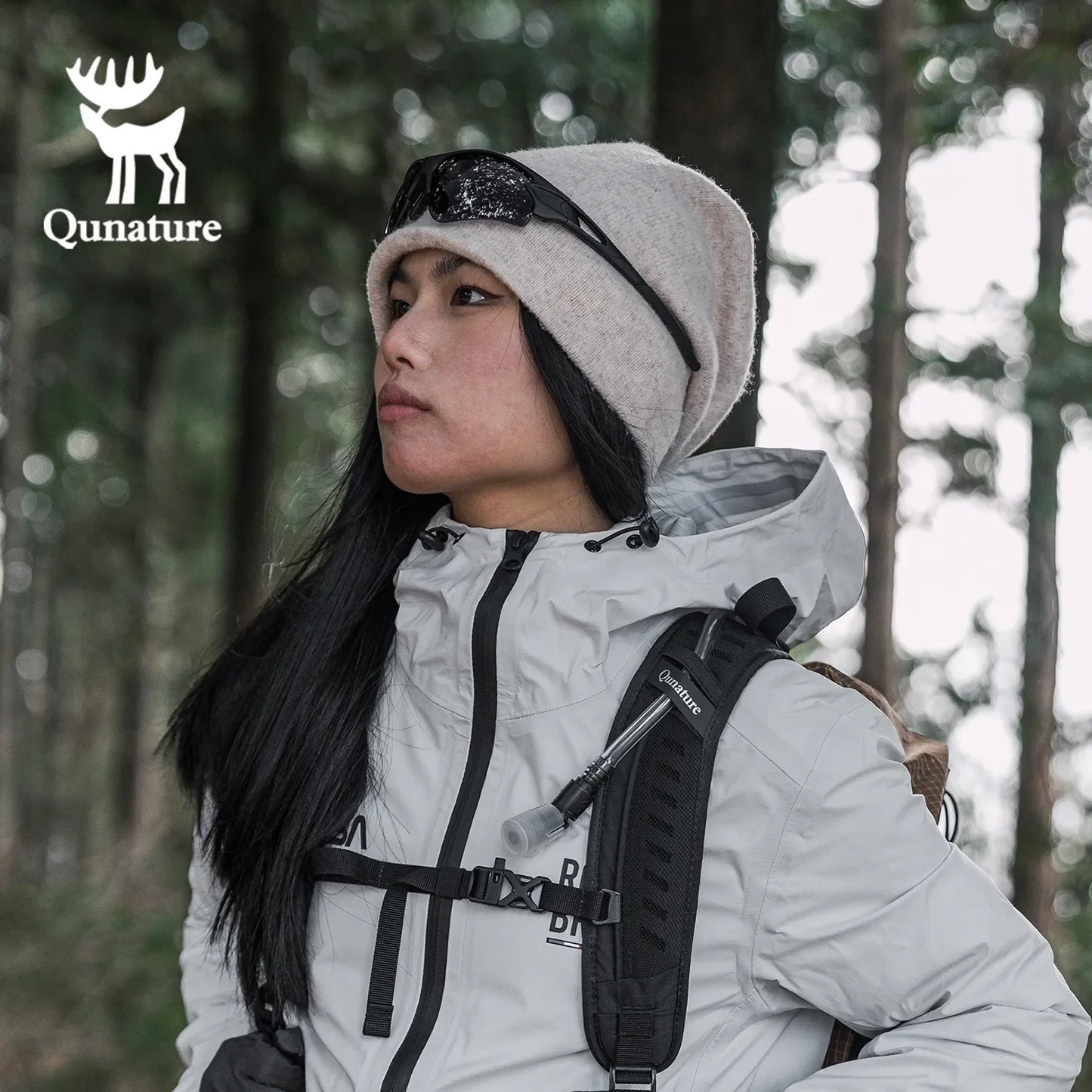 30-35L Lightweight Waterproof Hiking Backpack